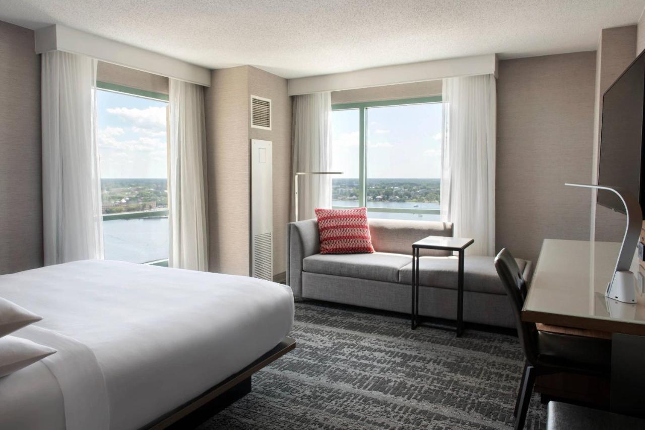 Hotel Norfolk Waterside Marriott Exterior foto